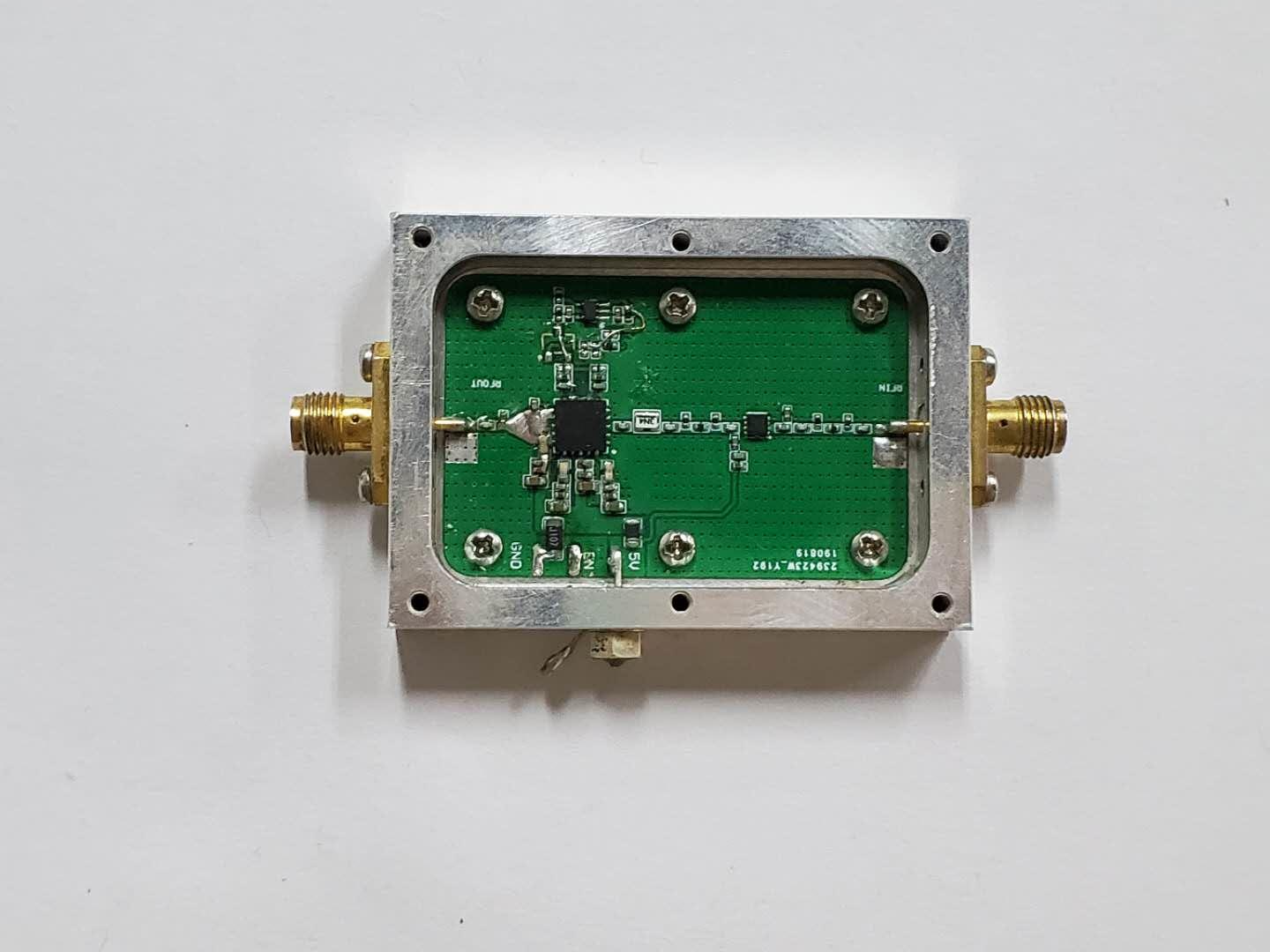 低噪声放大器GPS L1; BD2 B